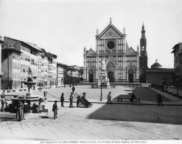 Santa Croce square in the times when Florence was Italy's capital