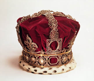 MOL227084 Queen Victoria's Imperial state crown by English School, (19th century) © Museum of London, UK