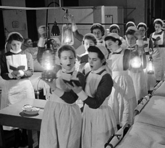 Scene at Westminster Hospital on Christmas Eve, 1940 by London, UK/ © Mirrorpix/ Bridgeman