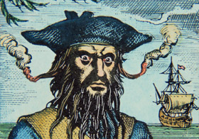 Blackbeard the pirate (coloured engraving), English School, (19th century) / Private Collection / Peter Newark Historical Pictures 