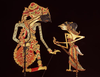 BAL1438 The Sage Begawan Bisma and a maid servant, Indonesia, 19th century (puppets of painted hide)</BR>British Museum, London, UK