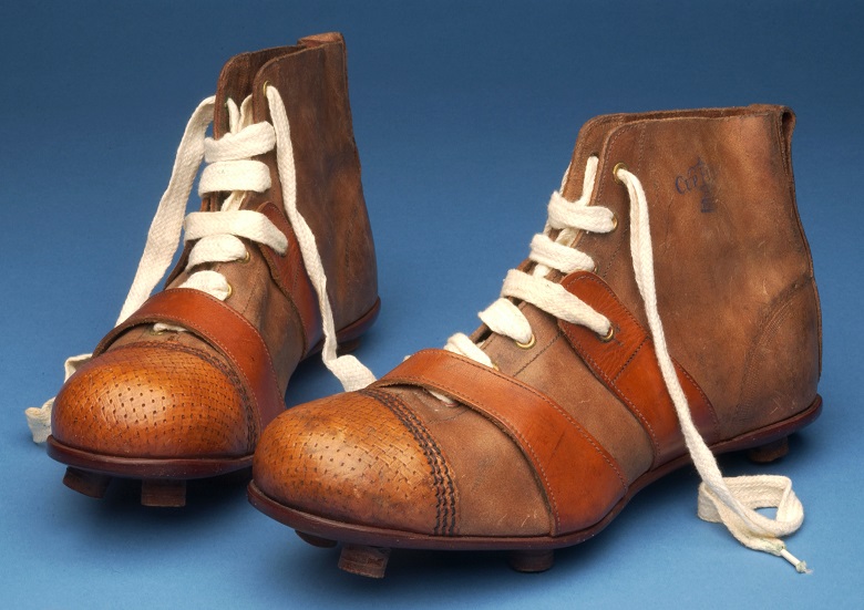 Pair of Cup Final special boots with wickerwork pattern stamped on the toes, c.1910 (leather), English School, (20th century)